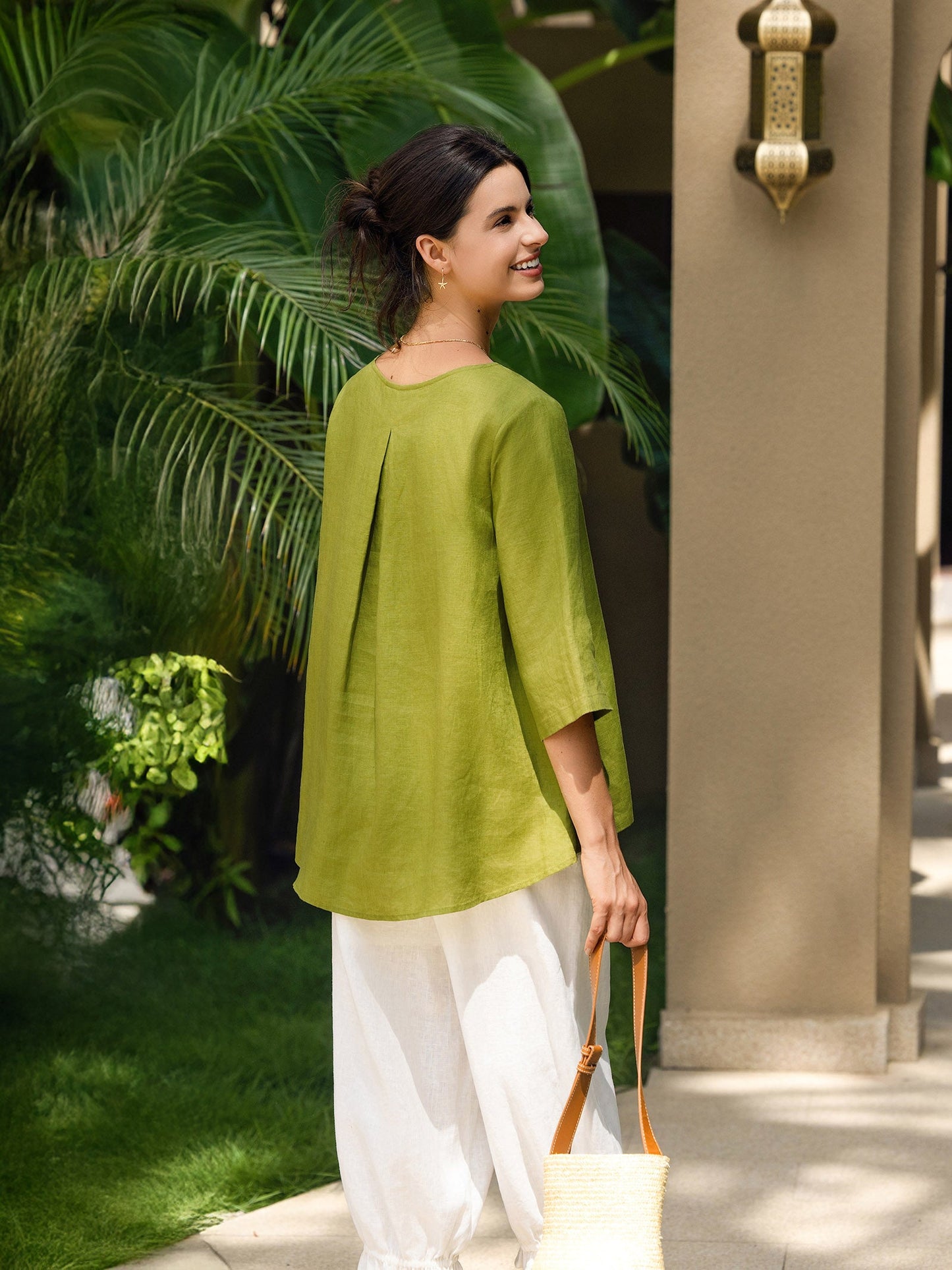 100% Linen Asymmetrical Hem Round Neck Top – Brianna