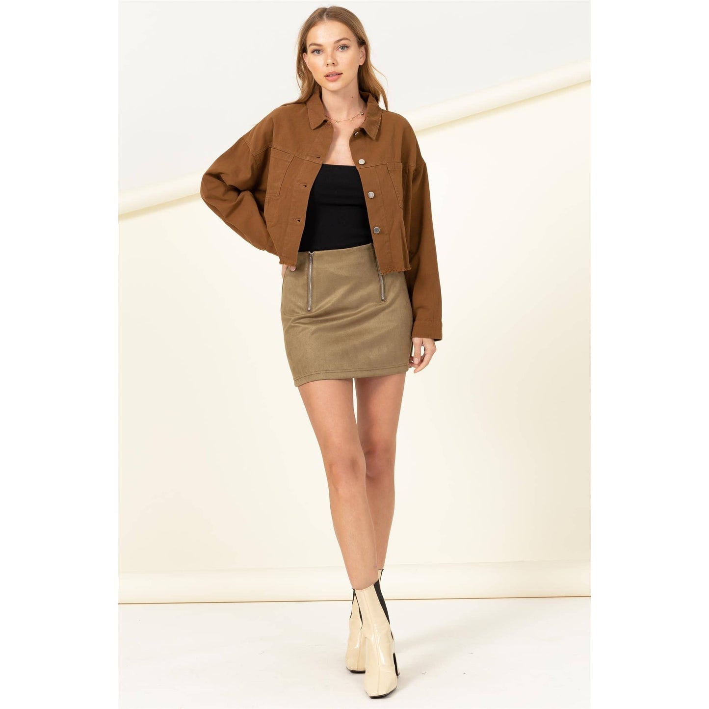 FE22F874-SUEDE MINI SKIRT WITH ZIP DETAIL