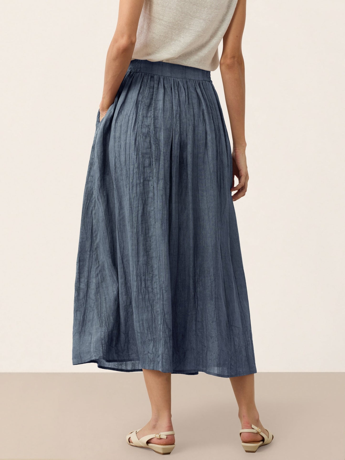 Lyocell Textured Pleated Waist A-Line Midi Skirt – Rosamund